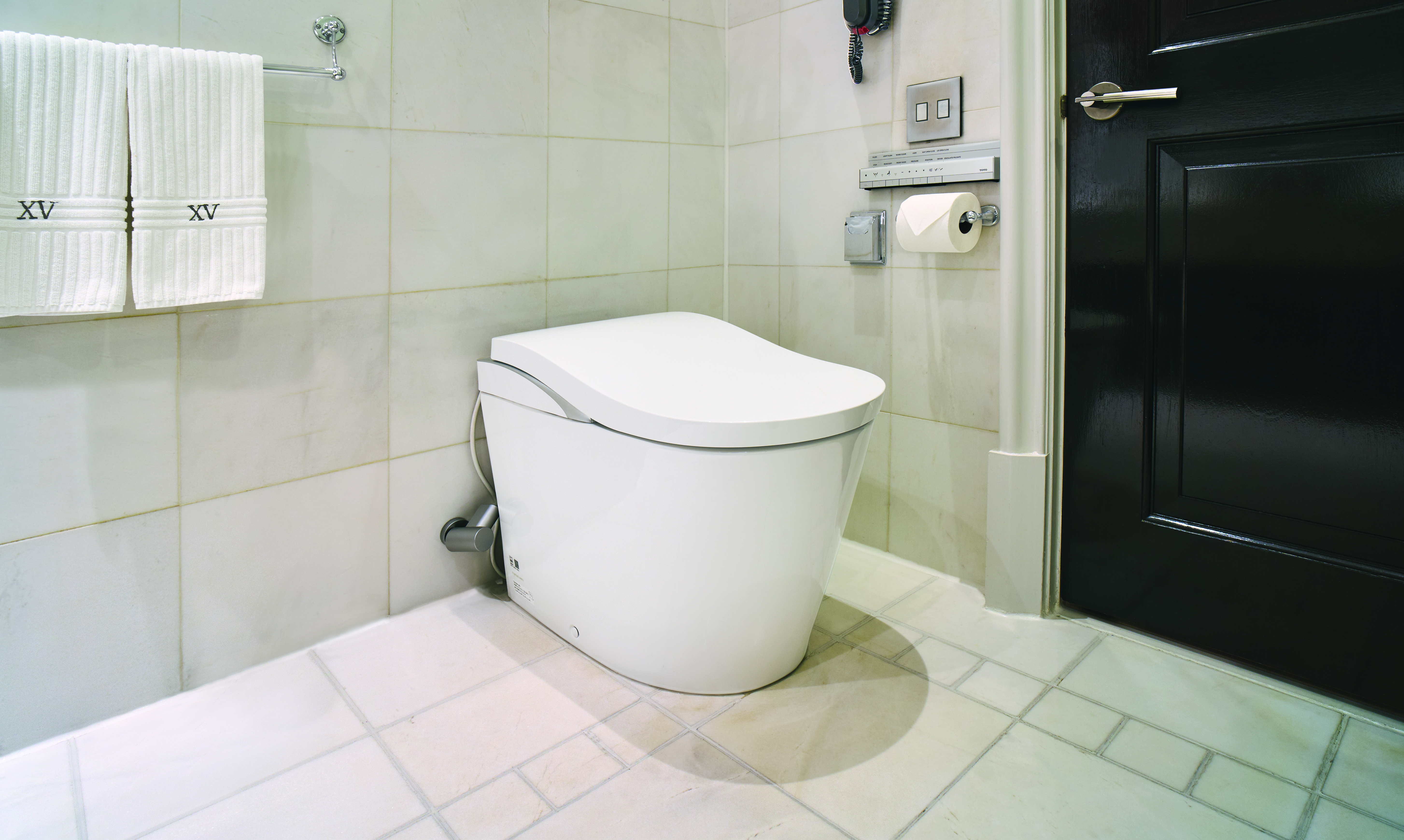 TOTO_XV_Beacon_Hotel_Boston